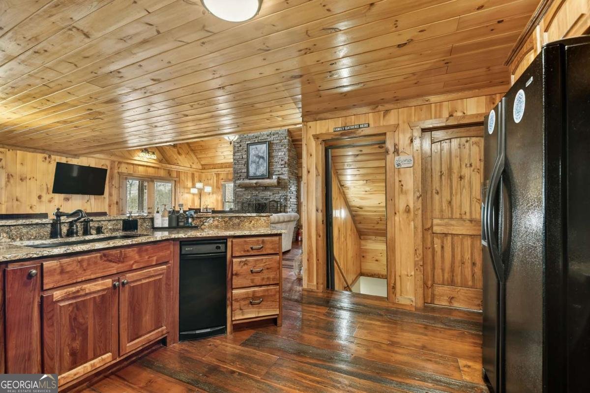 71 Rising Fawn Drive Mineral Bluff - Photo 9
