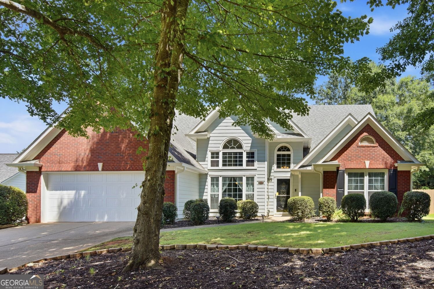 5780 Newberry Point Drive Flowery Branch - main photo
