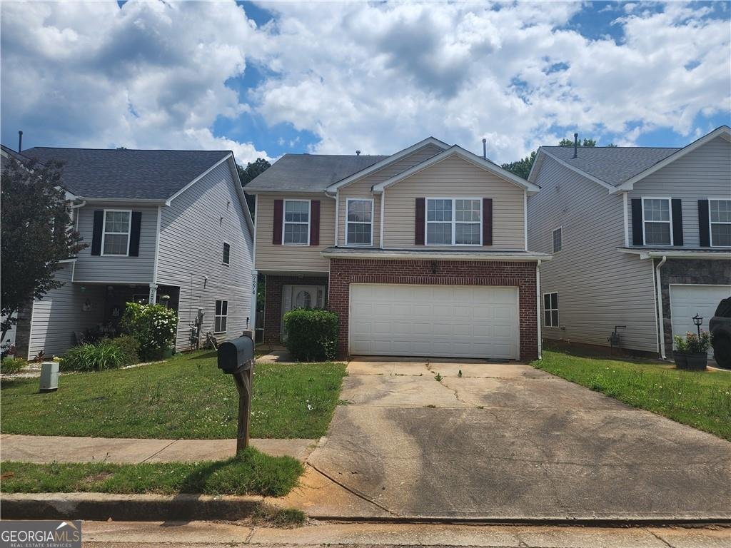7274 Mountain Laurel Way Stockbridge - main photo