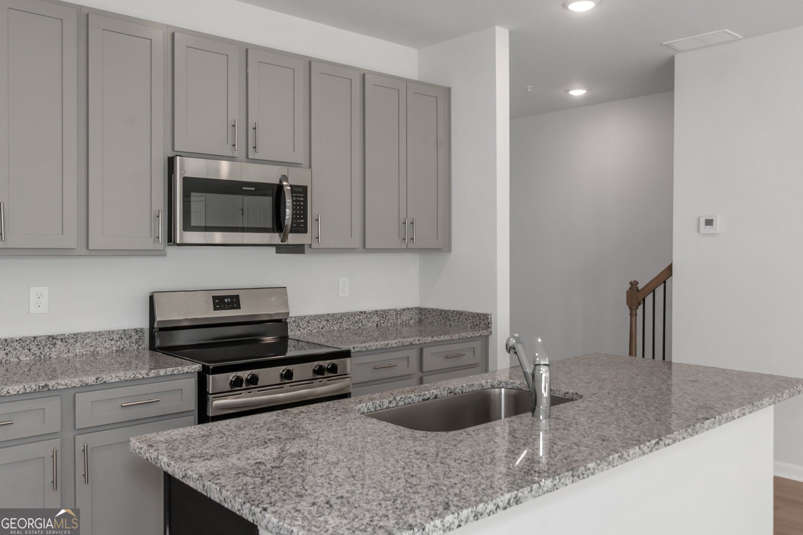 5440 Biltmore Drive Atlanta - Photo 6
