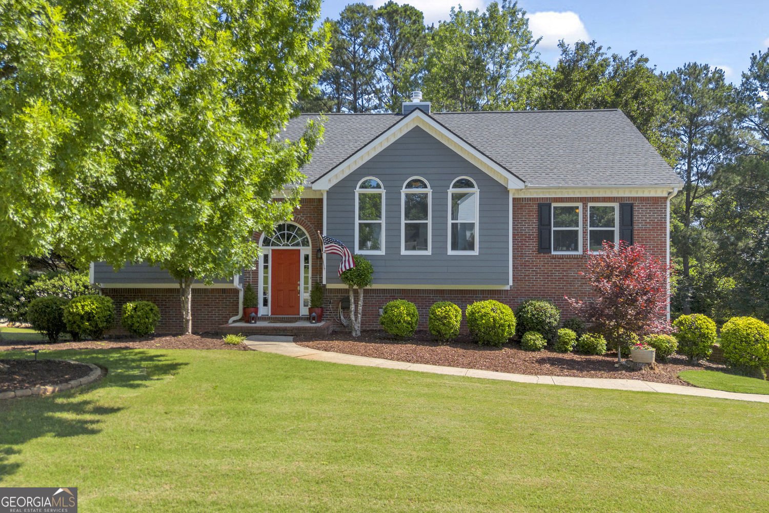 3102 Planters Mill Drive Dacula - main photo