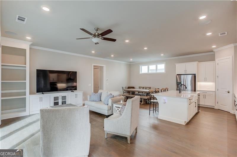 704 Hickory Hollow Walk Canton - Photo 6