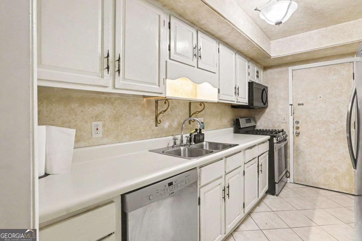6851 Roswell Road Atlanta - Photo 10