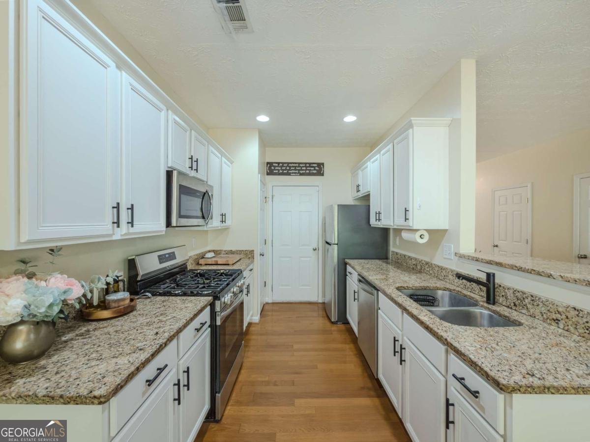 3544 Lantern View Lane Scottdale - Photo 11