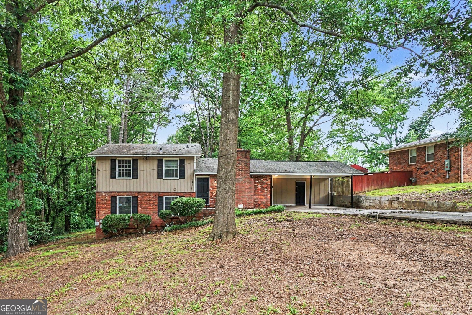6436 Piney Circle Mableton - main photo