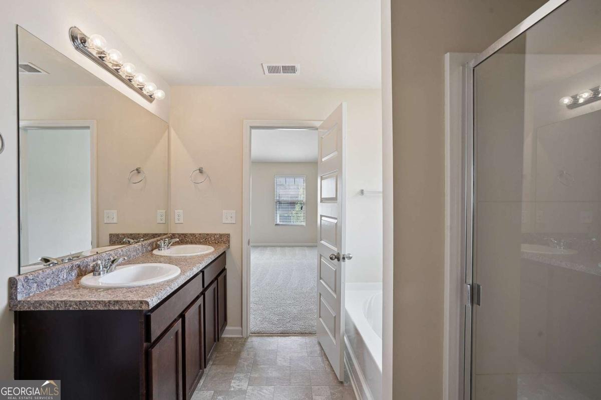 415 Sonja Lane Loganville - Photo 15