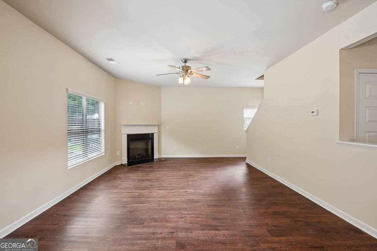 415 Sonja Lane Loganville - Photo 8