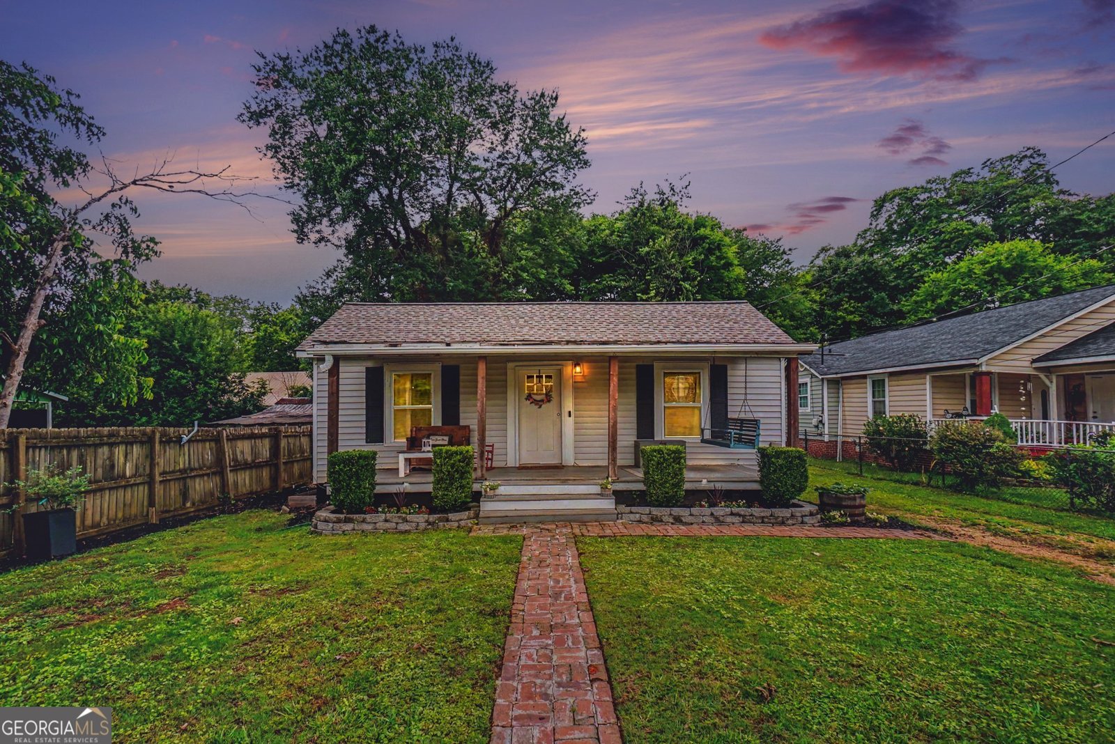 406 Douglas Street Cartersville - main photo