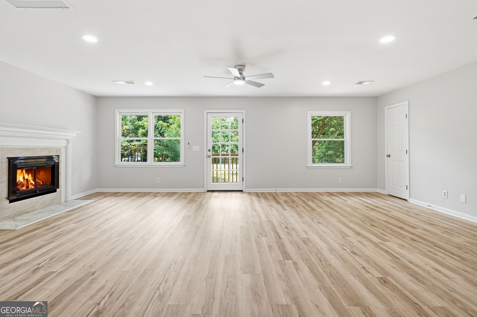 4062 Donna Lane Loganville - Photo 10