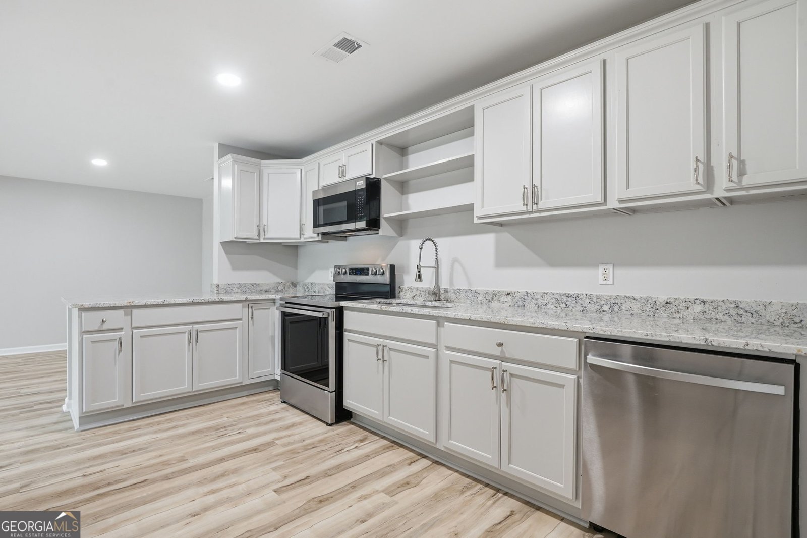4062 Donna Lane Loganville - Photo 12