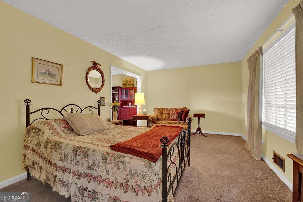 4916 Oak Grove Drive Sugar Hill - Photo 13