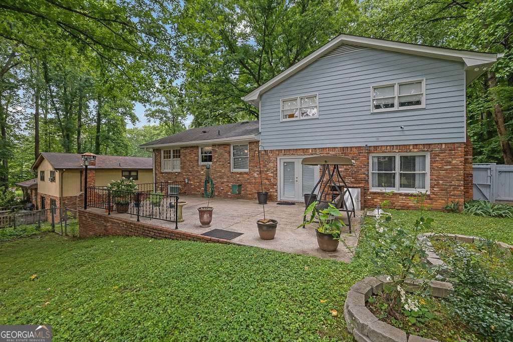 4916 Oak Grove Drive Buford - Photo 32