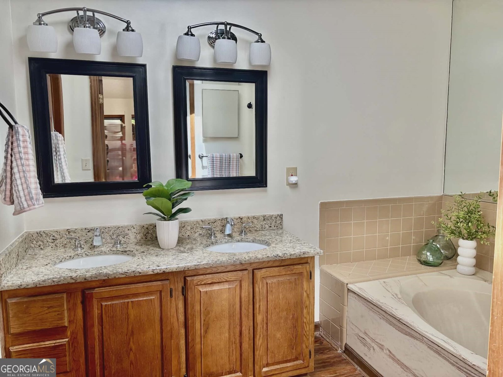 340 Farm Path Roswell - Photo 11