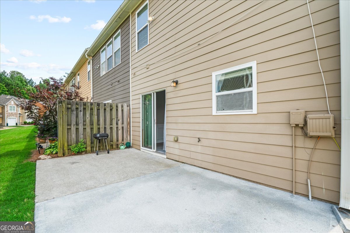 2052 Lakeshore Overlook Drive Kennesaw - Photo 38
