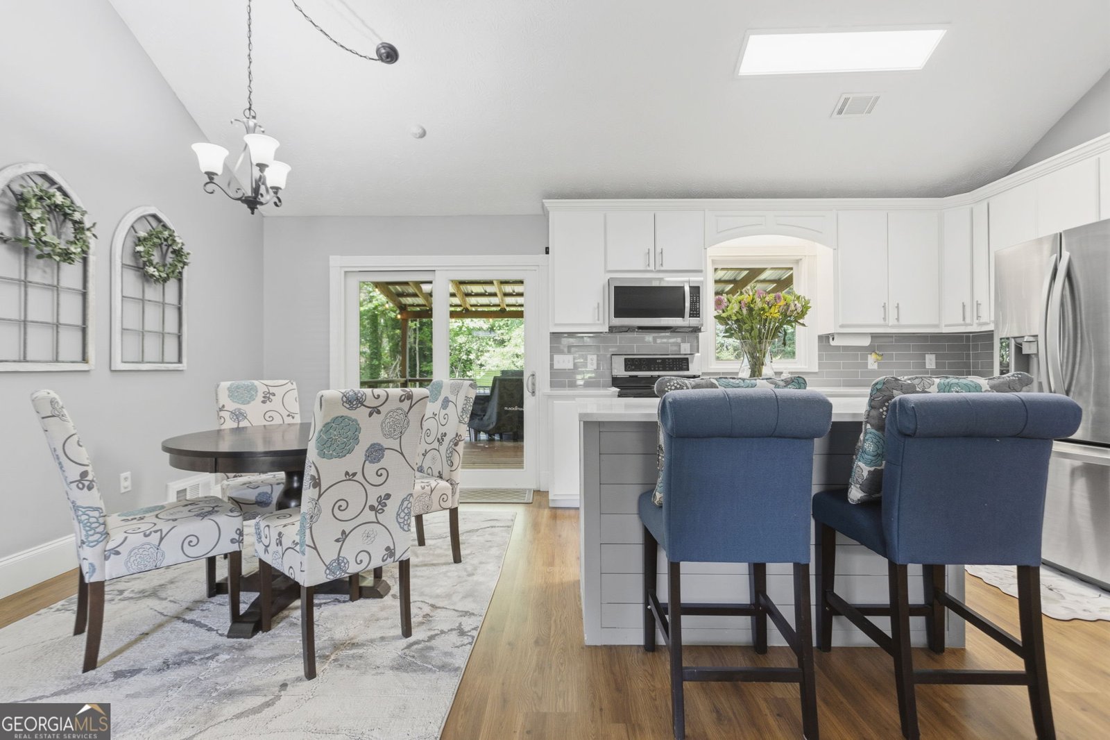 5627 Pinedale Circle Sugar Hill - Photo 13