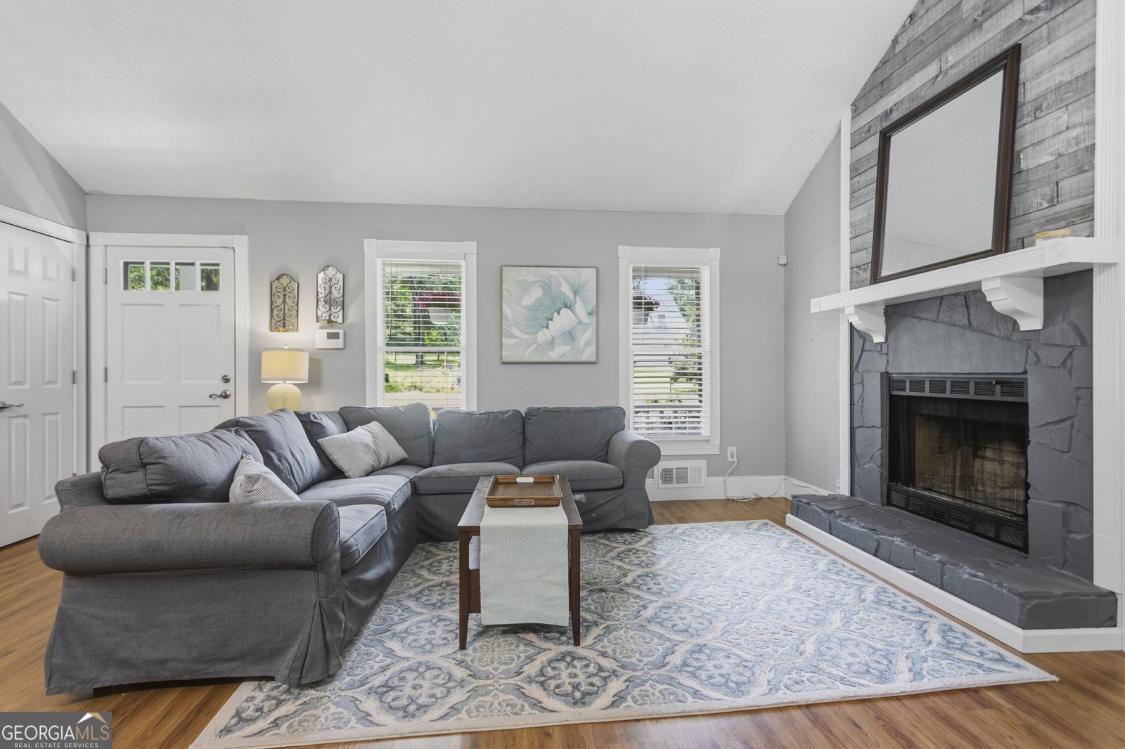 5627 Pinedale Circle Sugar Hill - Photo 7