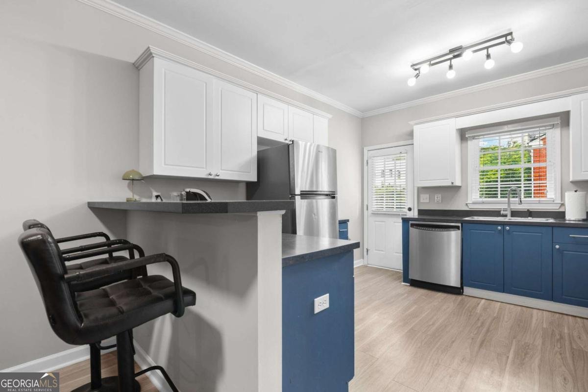 3675 Peachtree Road Atlanta - Photo 9