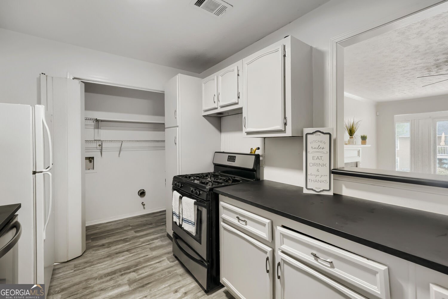905 Augusta Drive Marietta - Photo 8