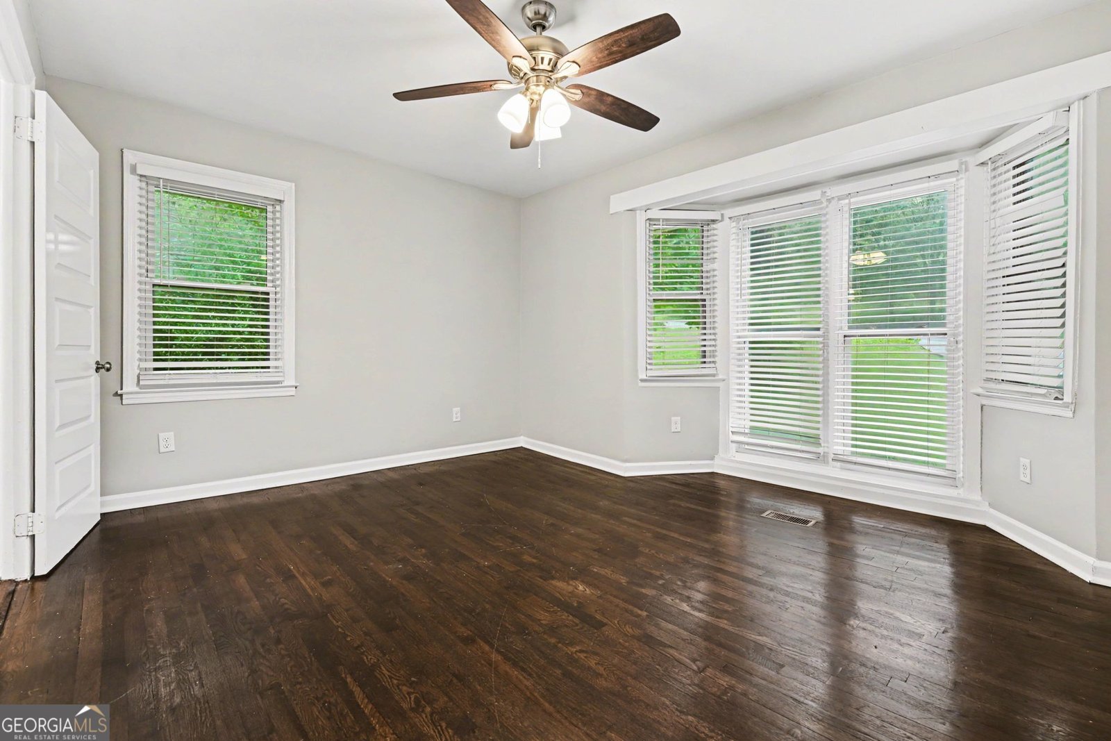 1307 Richard Road Decatur - Photo 8