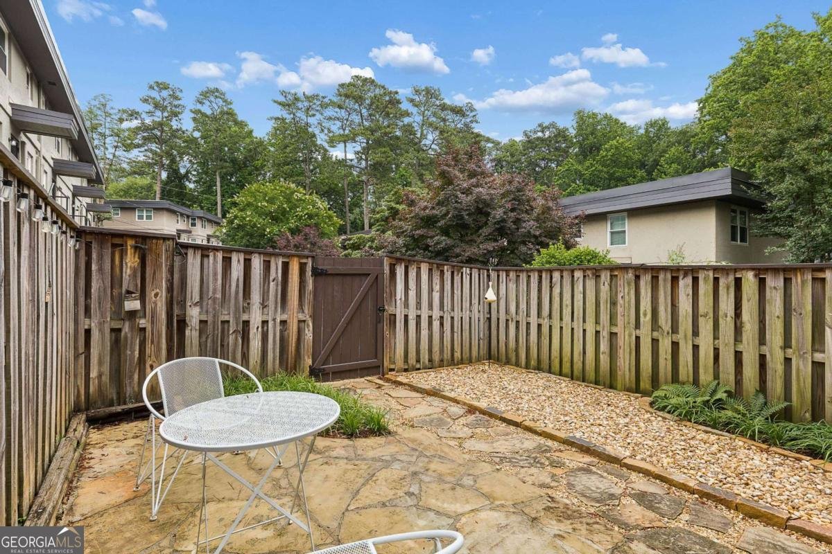 327 Lakemoore Drive Atlanta - Photo 31