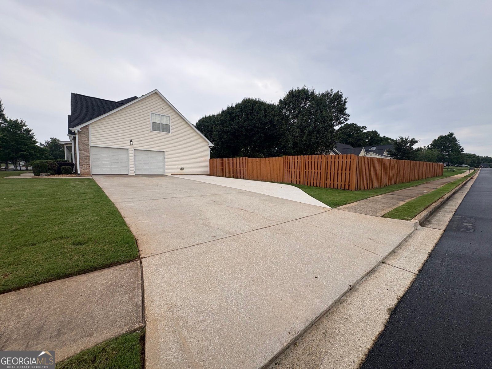 401 BEDFORD CROSSING MCDONOUGH - Photo 43