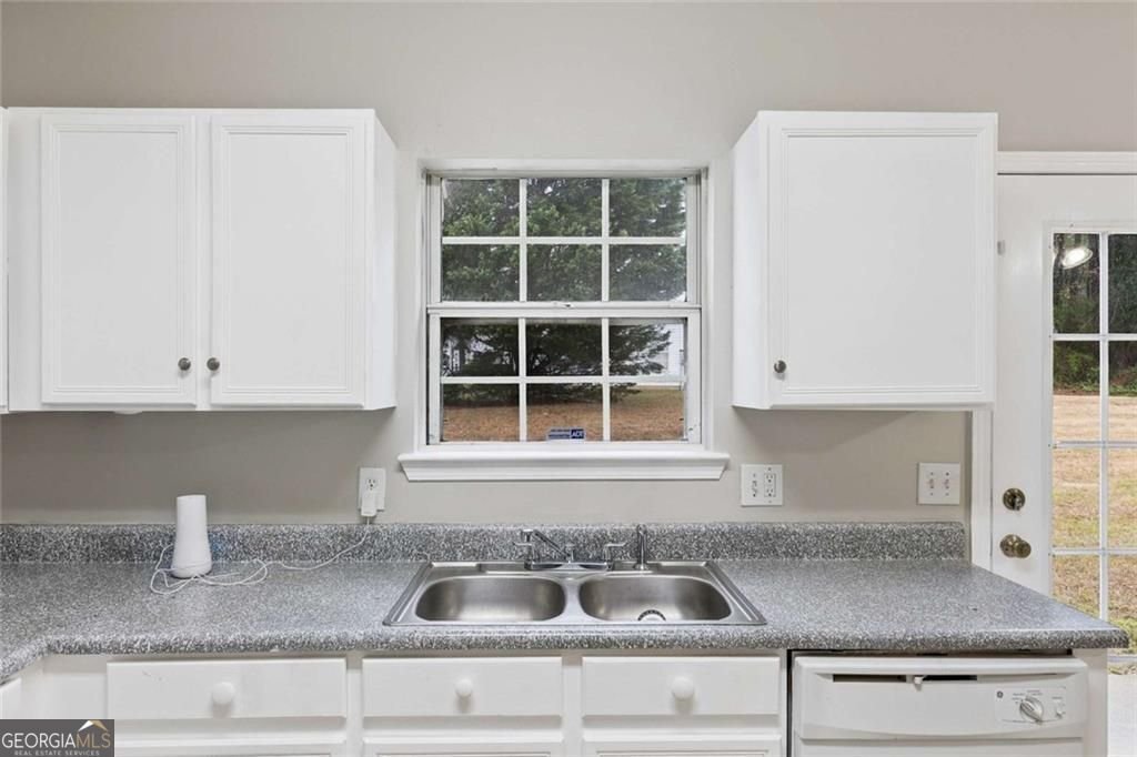 6097 Camden Forrest Cove Riverdale - Photo 7