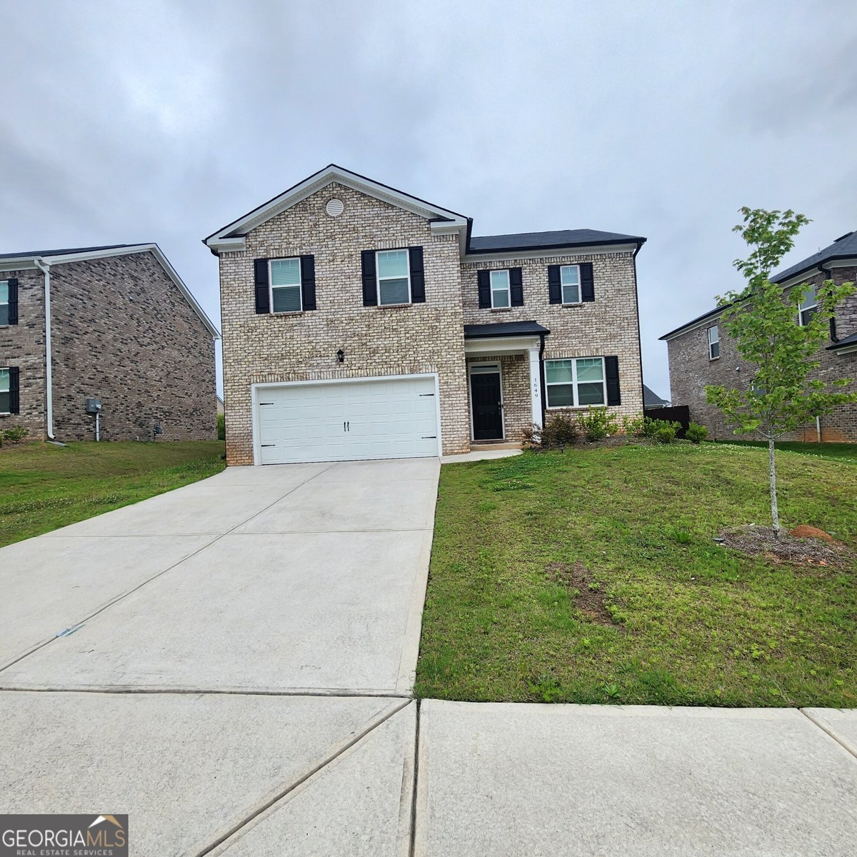 1649 Jersey Dr Stockbridge - main photo