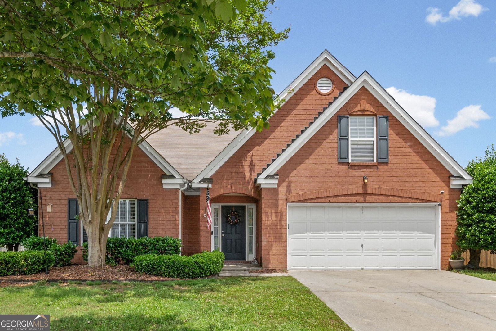 2114 Beacon Crest Drive Buford - main photo