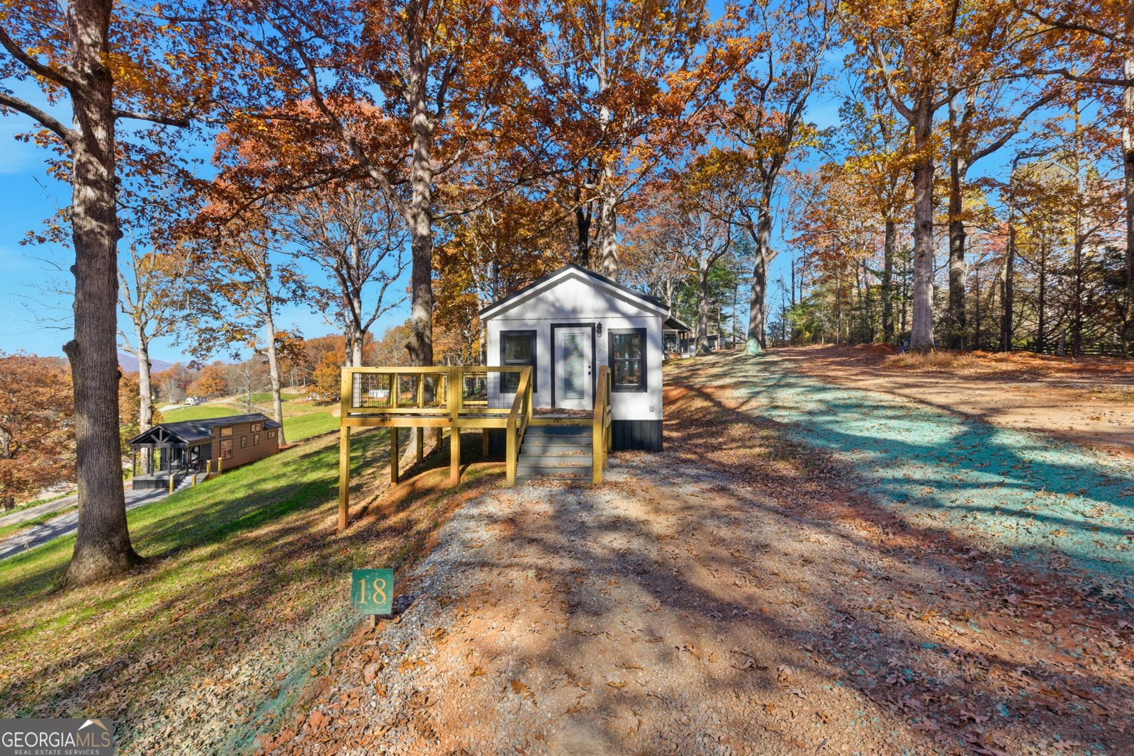 527 Saunders Road Franklin - main photo