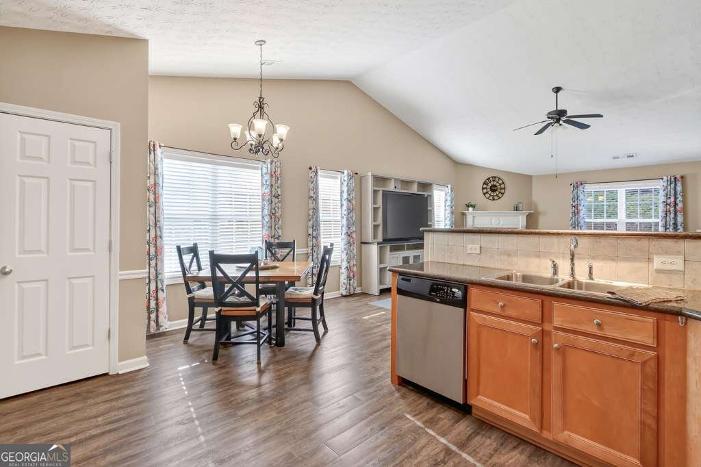 202 Hunters Ridge Canton - Photo 9