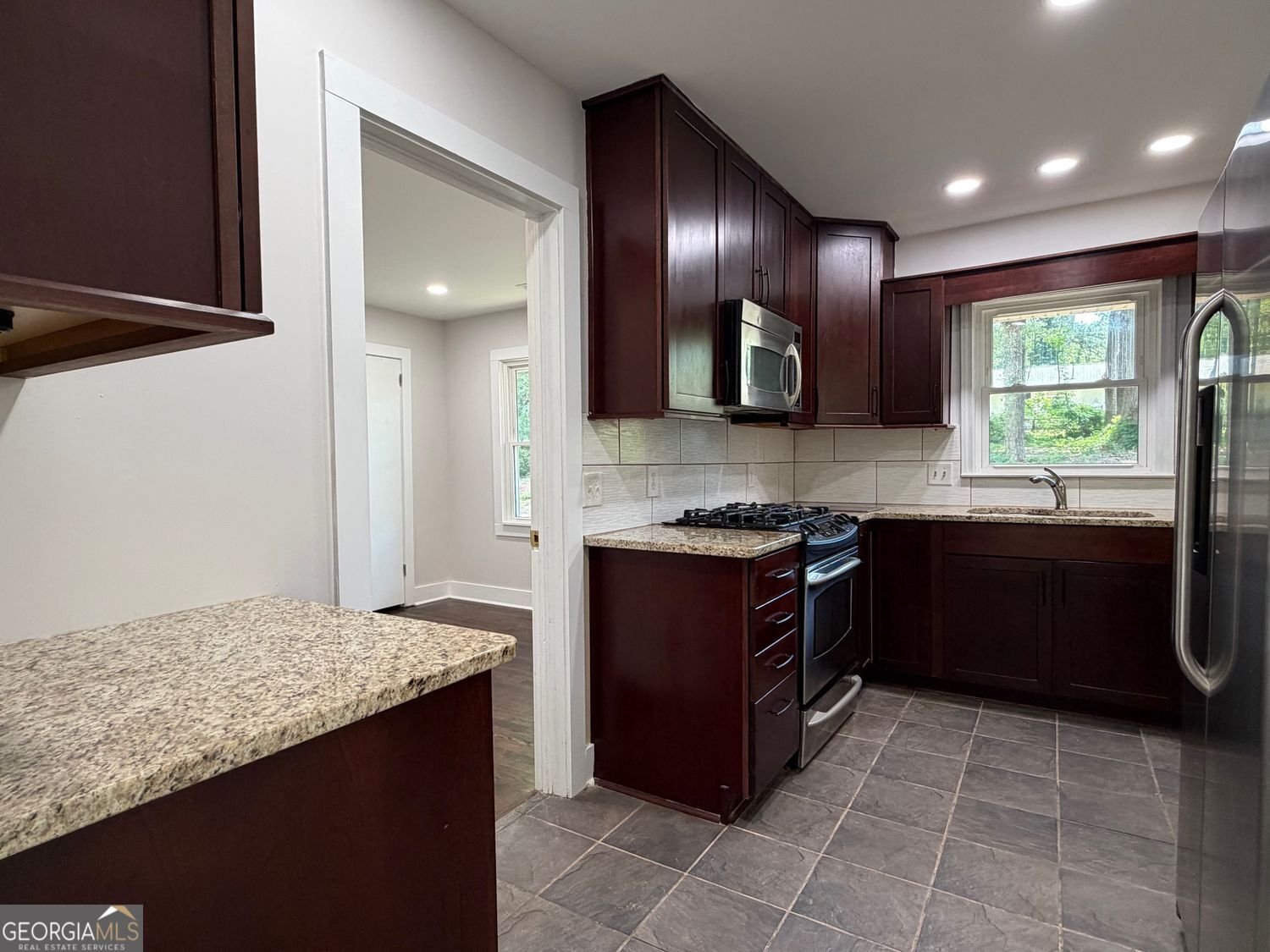 567 Boyds Drive Marietta - Photo 9