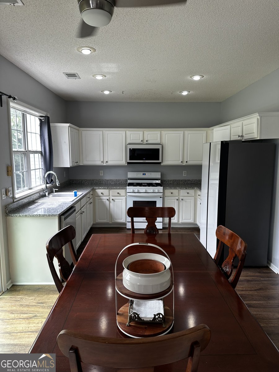 4226 Clearvista Lane Acworth - Photo 9