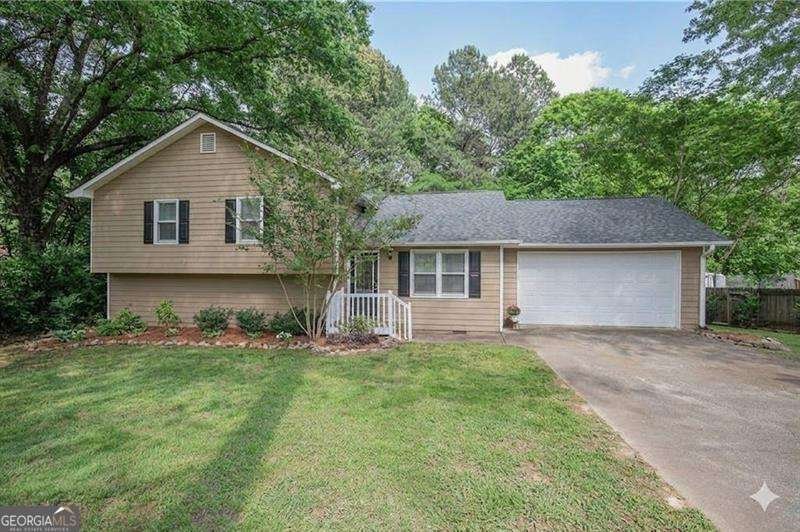 558 Peeples Valley Road Cartersville - main photo