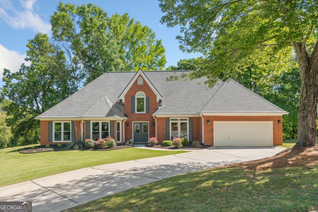 1905 Broadwell Oaks Drive Alpharetta - main photo