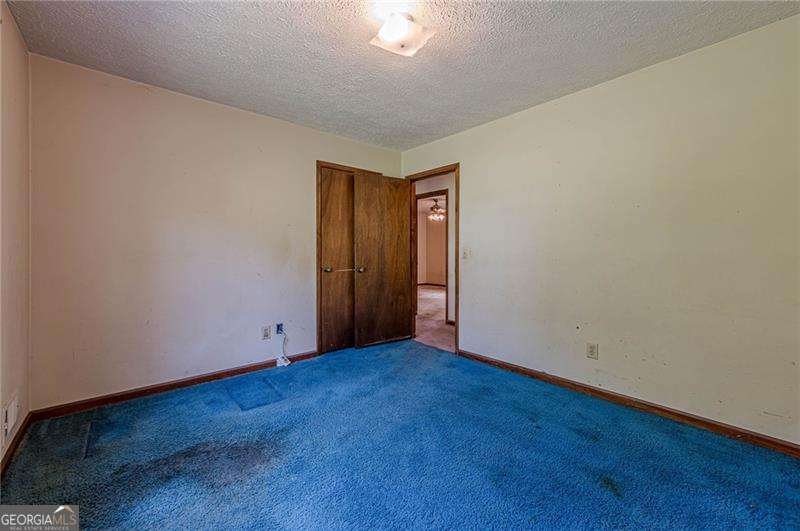 255 Sabrina Court Woodstock - Photo 16