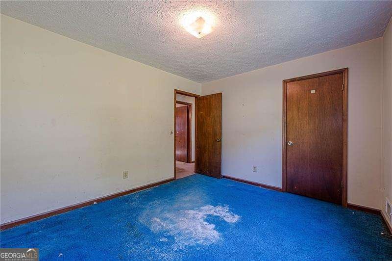 255 Sabrina Court Woodstock - Photo 19