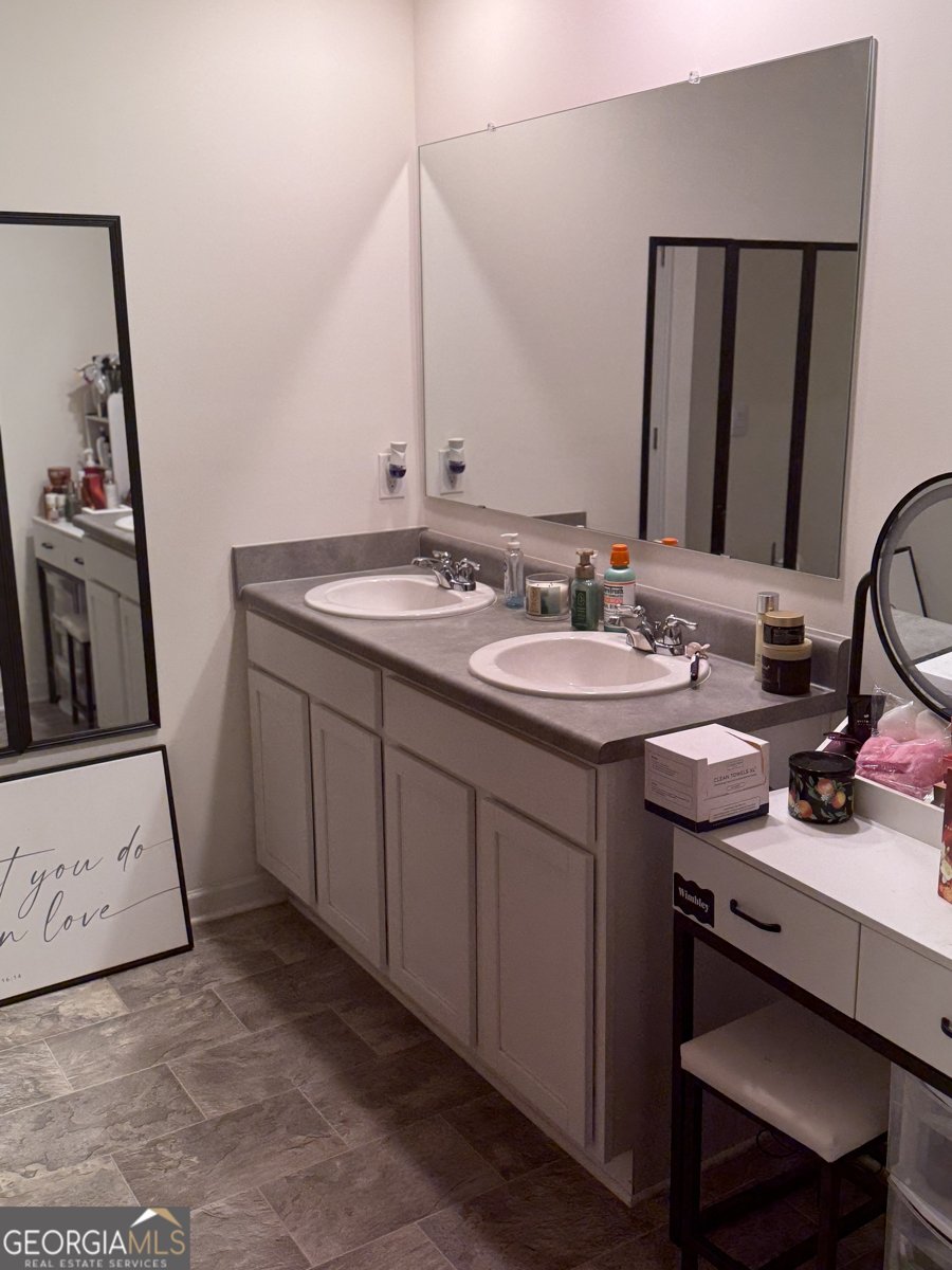 1212 Guernsey Way Stockbridge - Photo 13