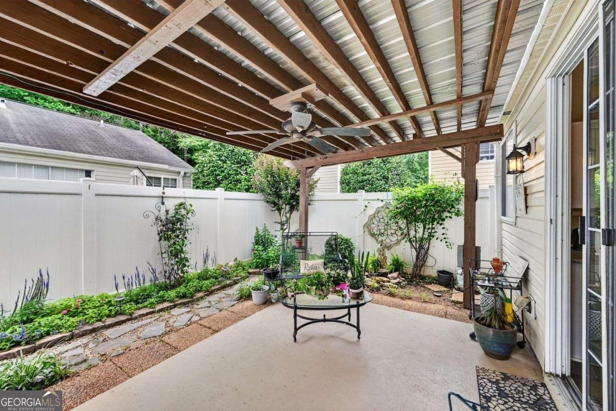 111 Oaks Court Woodstock - Photo 17