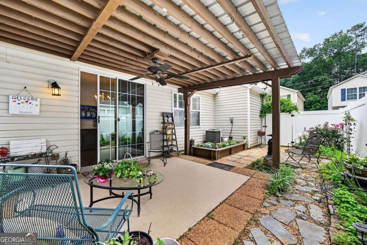 111 Oaks Court Woodstock - Photo 18