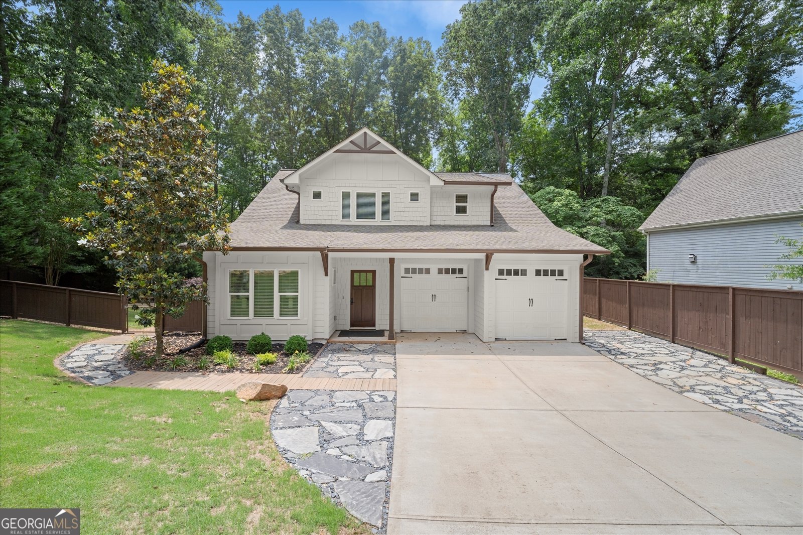 7135 Haw Creek Place Gainesville - main photo