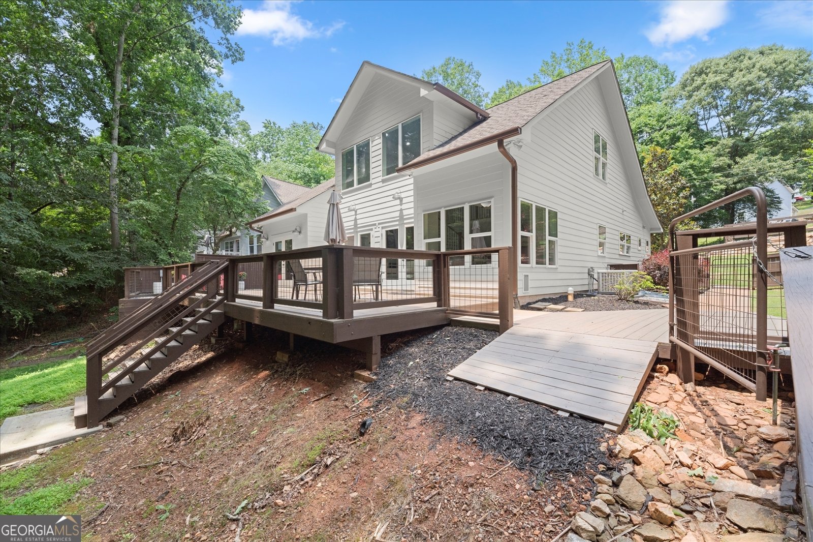 7135 Haw Creek Place Gainesville - Photo 11