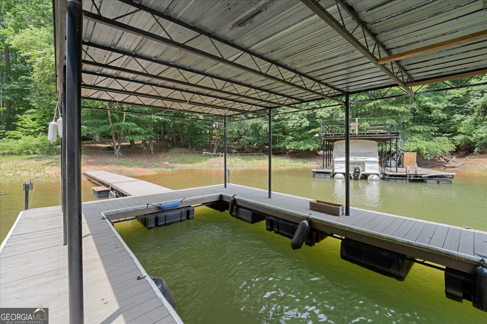 7135 Haw Creek Place Gainesville - Photo 17