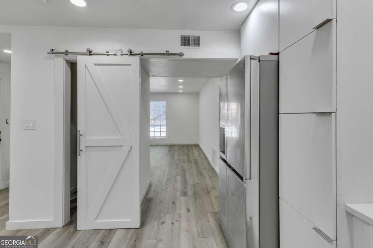 5641 Kingsport Drive Atlanta - Photo 12
