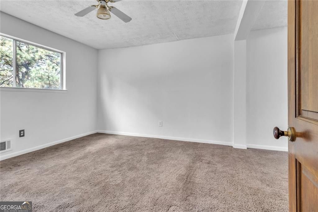 7425 Grayson Drive Riverdale - Photo 18