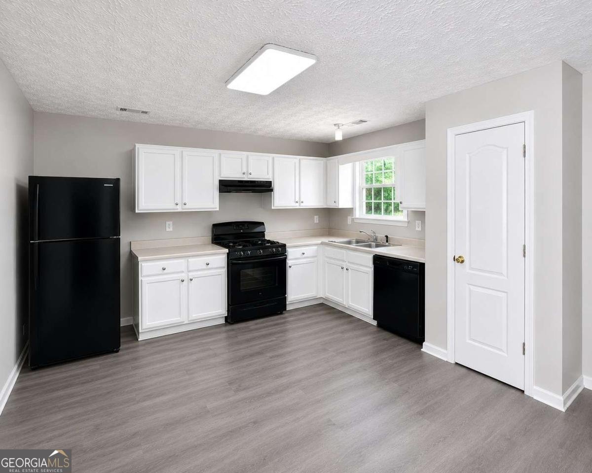 3054 Fields Drive Lithonia - Photo 8
