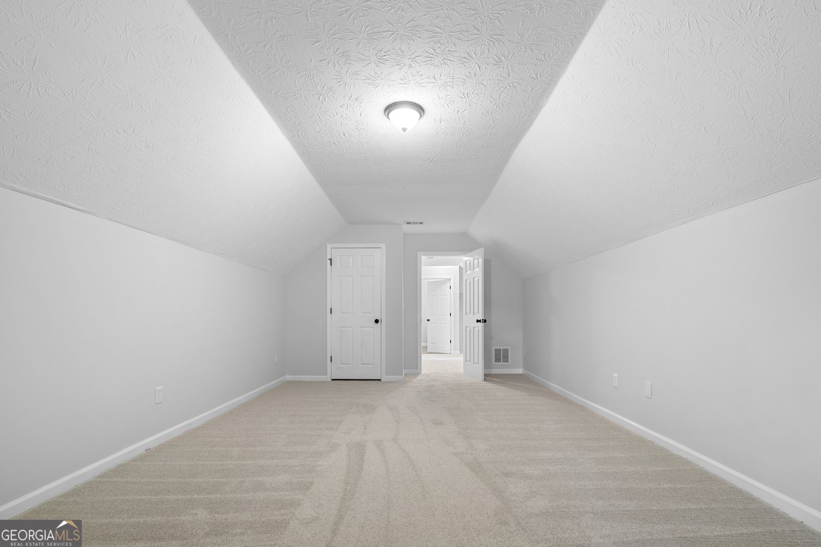 51 Pine Avenue Commerce - Photo 22