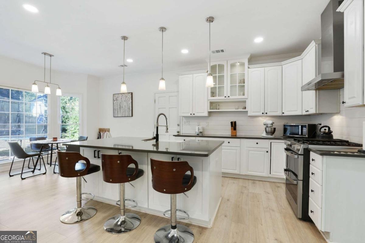 400 Gatehouse Court Alpharetta - Photo 11