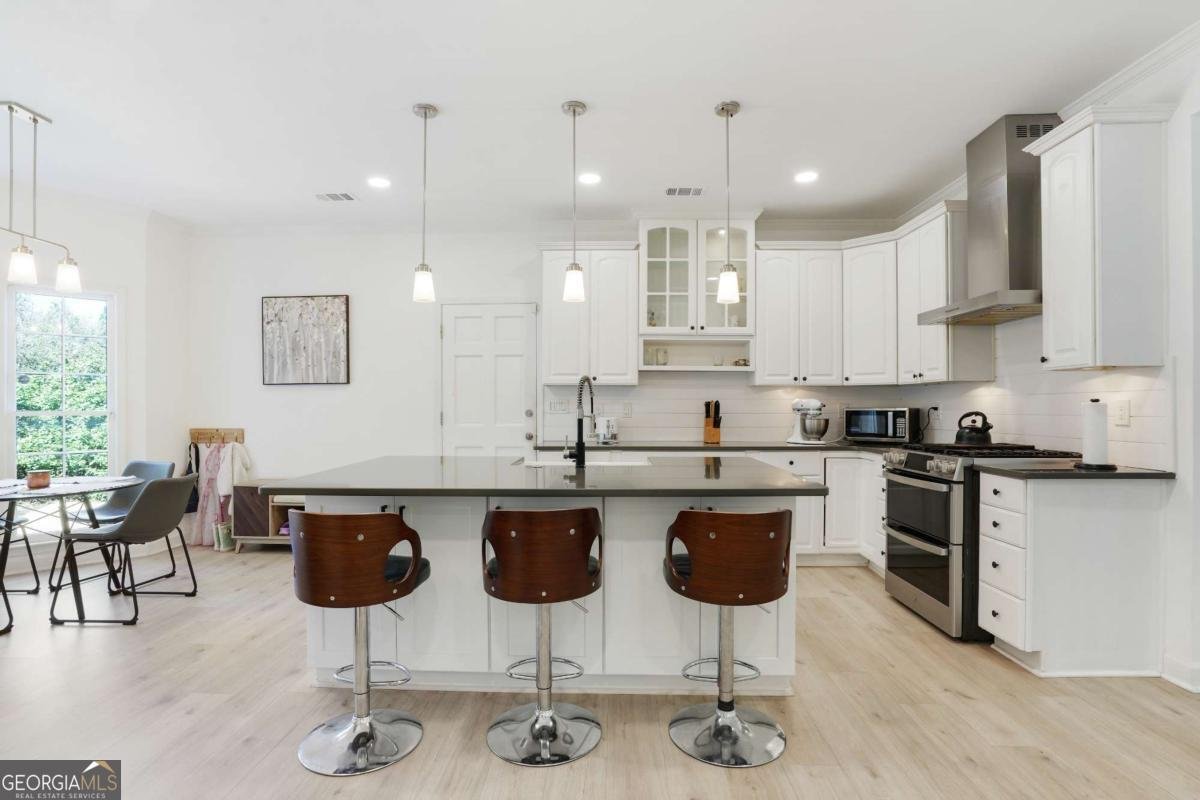 400 Gatehouse Court Alpharetta - Photo 12