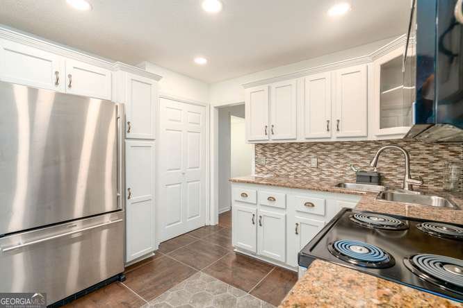 4937 Muirwood Drive Powder Springs - Photo 18