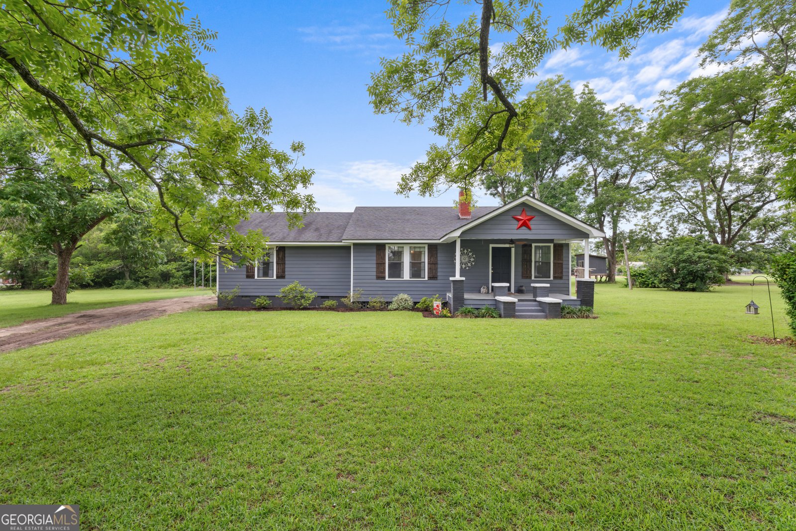 3 Pecan Alley Register - main photo